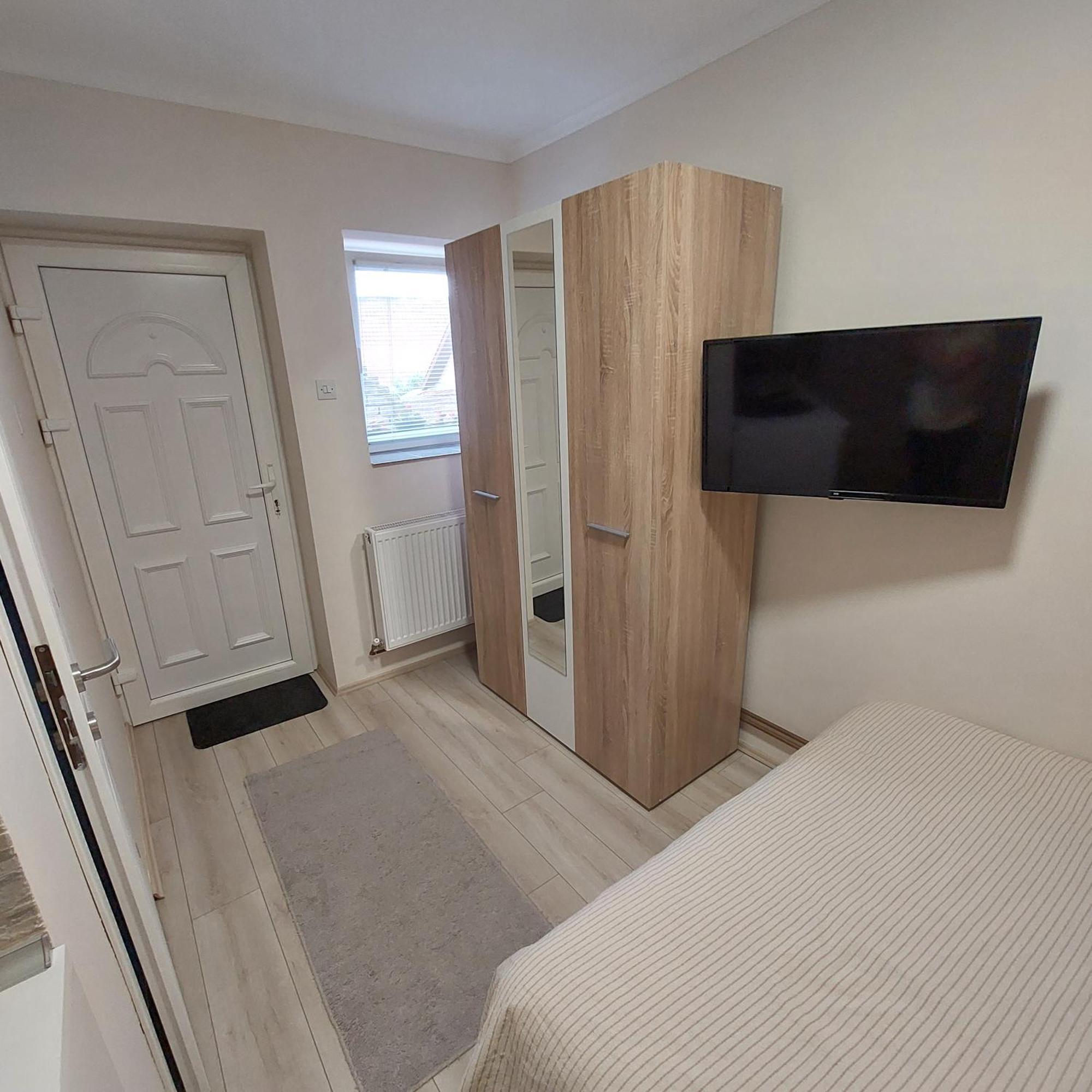 Apartament Sobe Tanja Subotica Zewnętrze zdjęcie